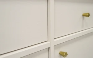 Komoda s jednými dverami a tromi zásuvkami Sakai 1 1F 3S T814 Béžová