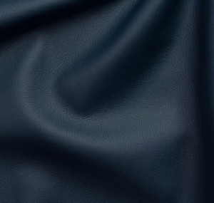 Tkanina Cayenne 1128 námornícka modrá