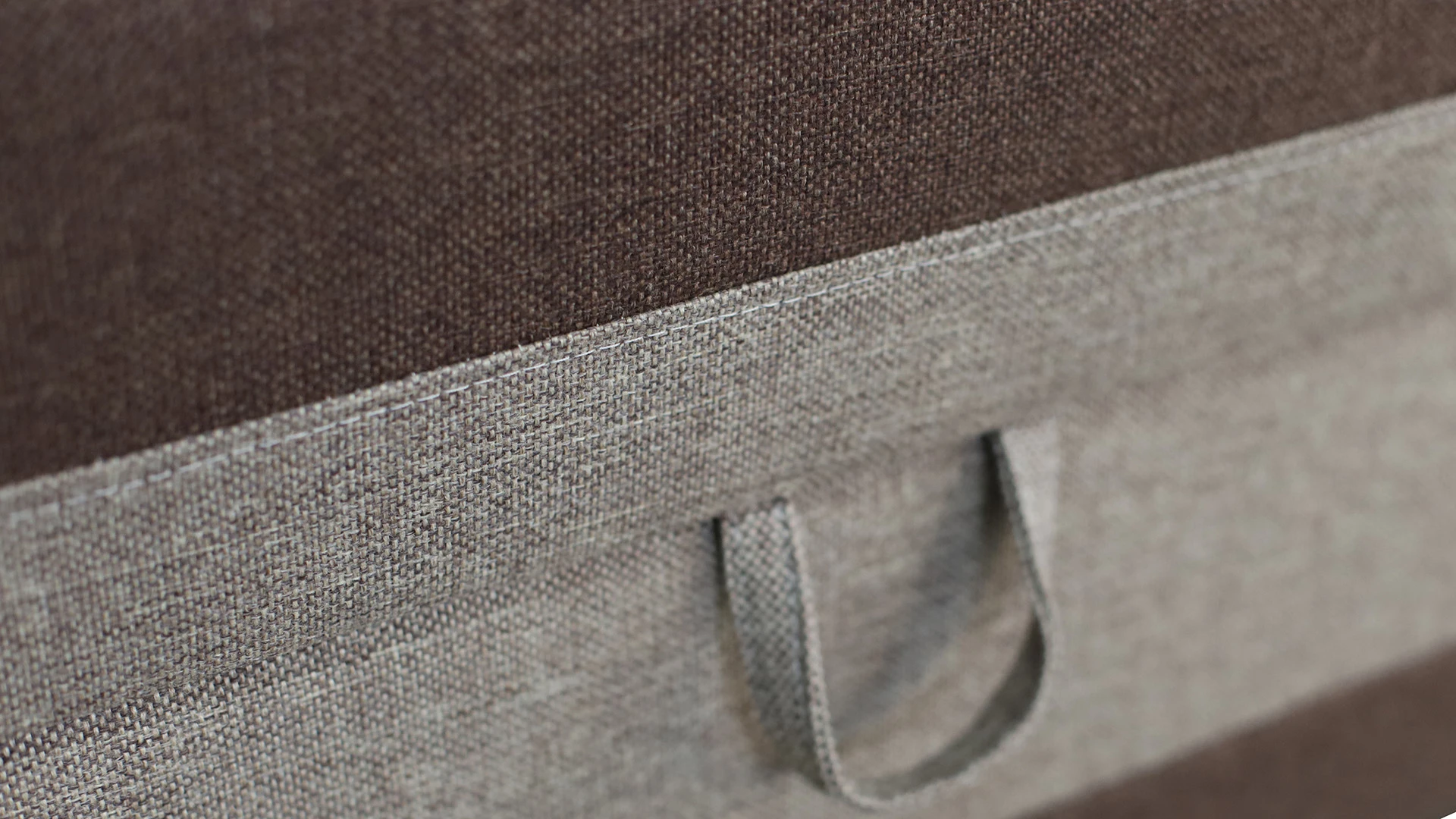 Čalúnená jednolôžková posteľ s úložným priestorom Hirek Eko 80x200 Hnedá/Béžová