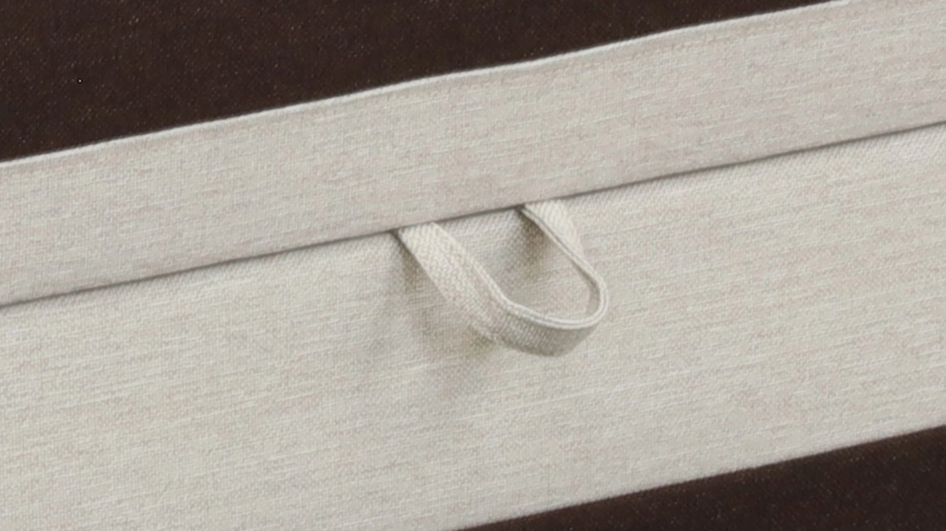 Čalúnená jednolôžková posteľ s úložným priestorom Hirek Eko 80x200 Hnedá/Ekrú