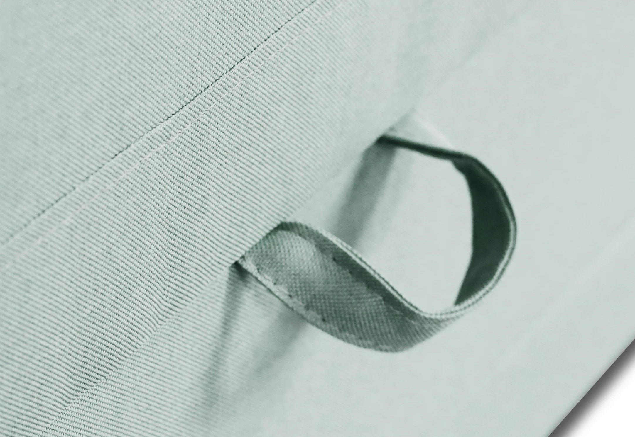 Čalúnená jednolôžková posteľ s úložným priestorom Hirek Eko 80x200 Mätová