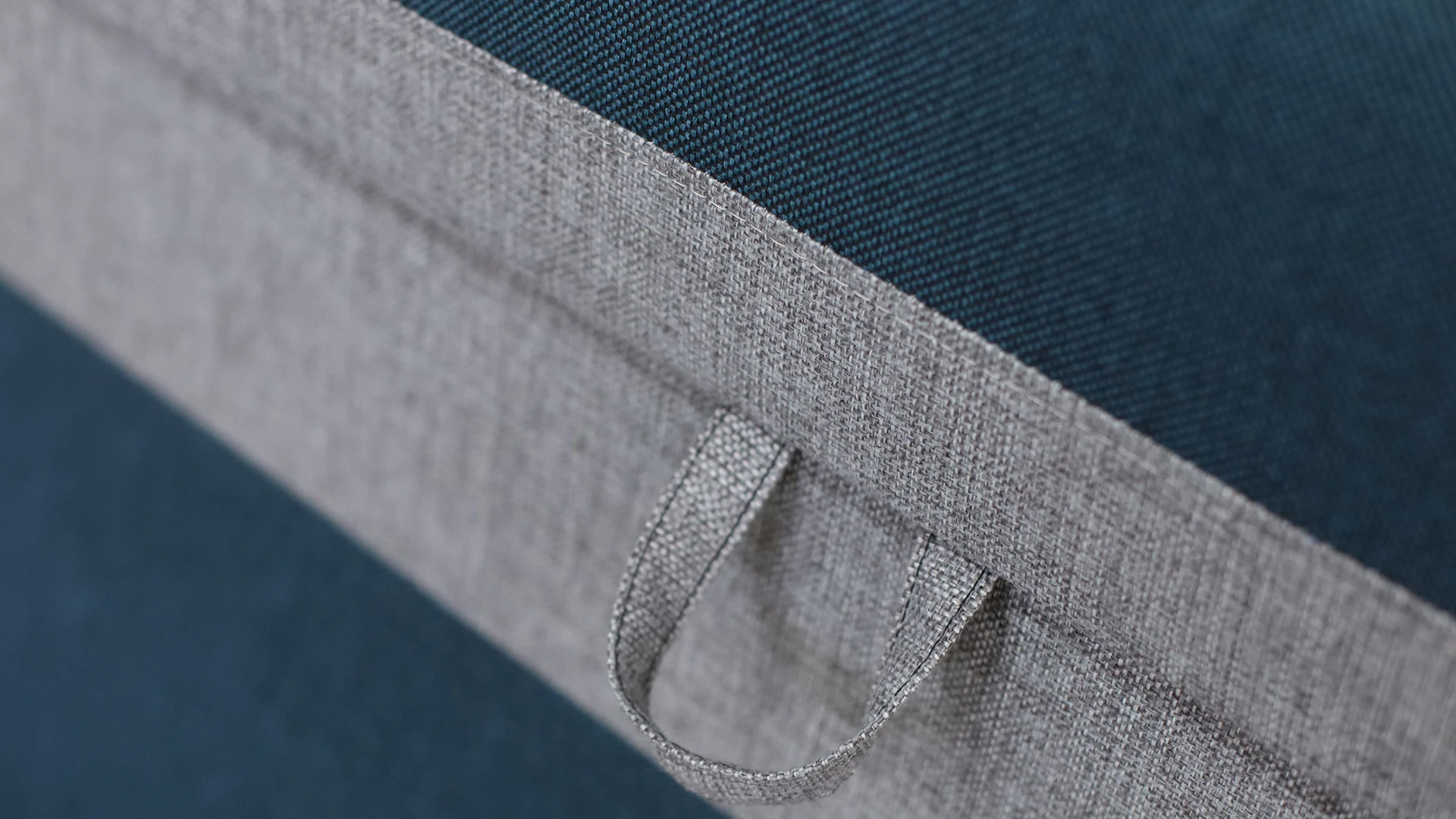 Čalúnená jednolôžková posteľ s úložným priestorom Hirek Eko 80x200 Tyrkysová/Sivá